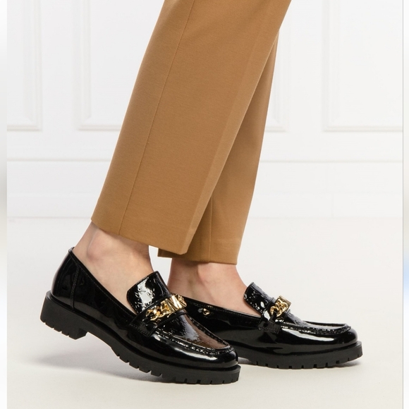 Micheal Kors Blaine Loafer Size 8 Burgundy/Gunmetal Chain Logo - Picture 6 of 16